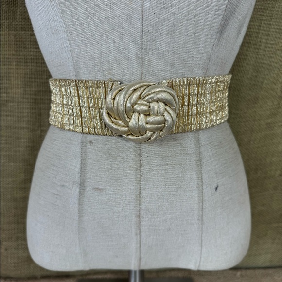 Vintage women’s brand GoodHeart , wide gold metallic stretch belt size S-M 27-32 - Picture 11 of 13